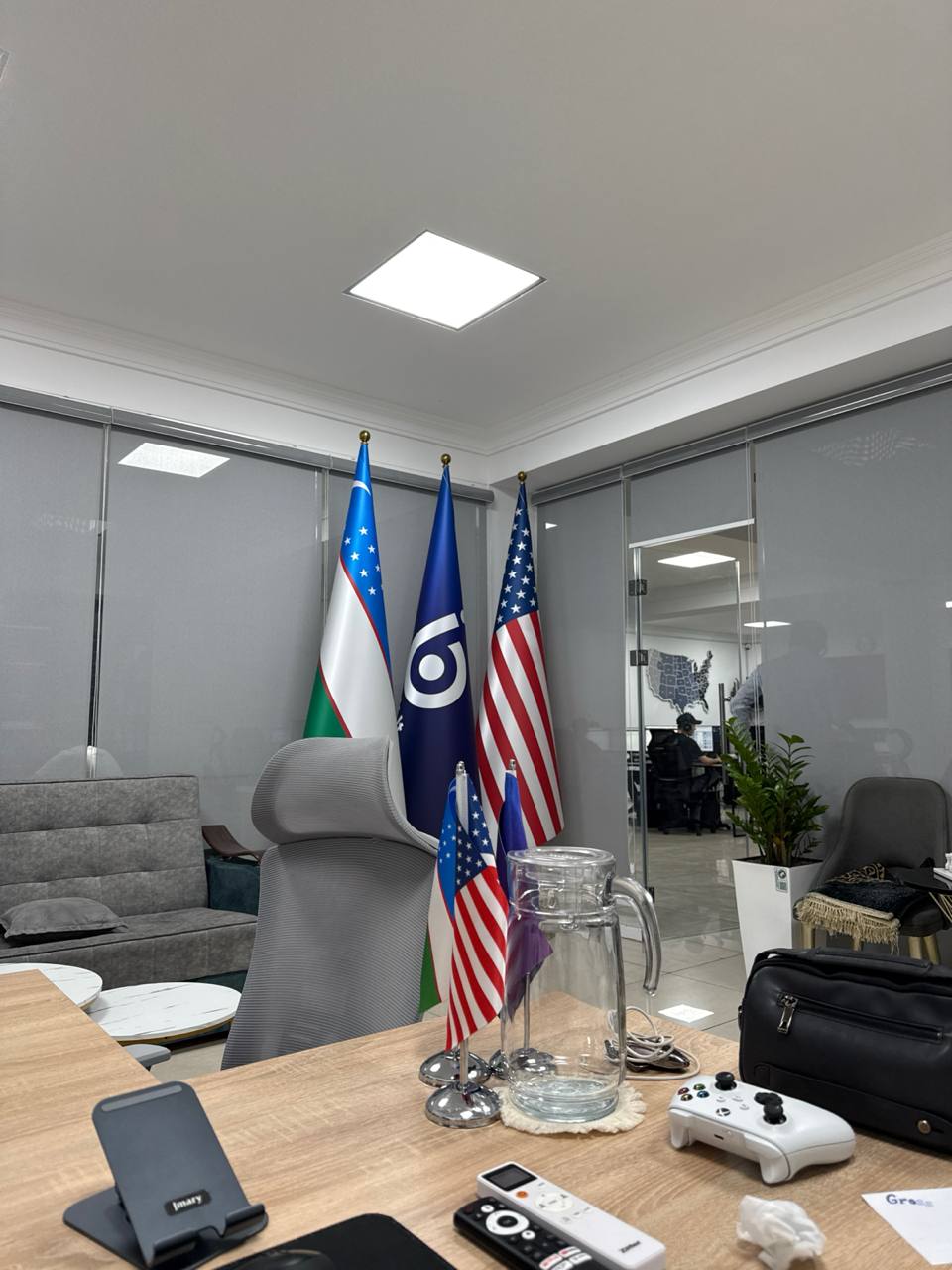 Парусный флаг и бренд-зона